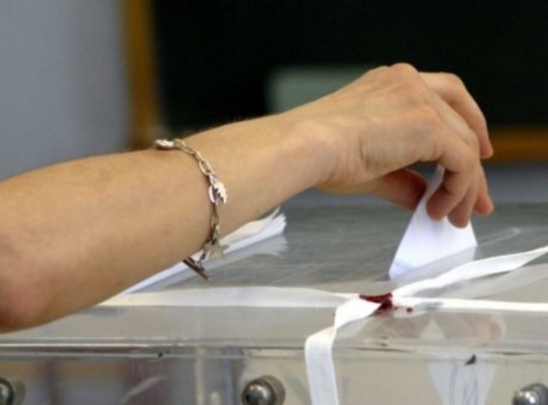 Πολιτικό θρίλερ με την ψήφο των Αποδήμων Ελλήνων κάλπη
