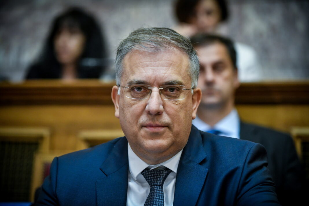 Υπουργός Εσωτερικών: «Οι ρυθμίσεις για την εστίαση ενδέχεται να ισχύσουν μέχρι τέλος του 2020» (video) Θεοδωρικάκος