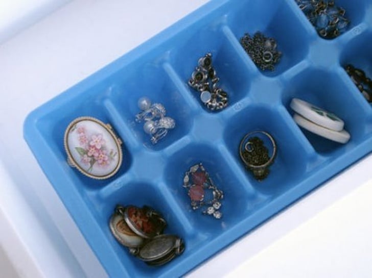 20+ Smart Life Hacks That Can Make Any Woman Sigh With Relief