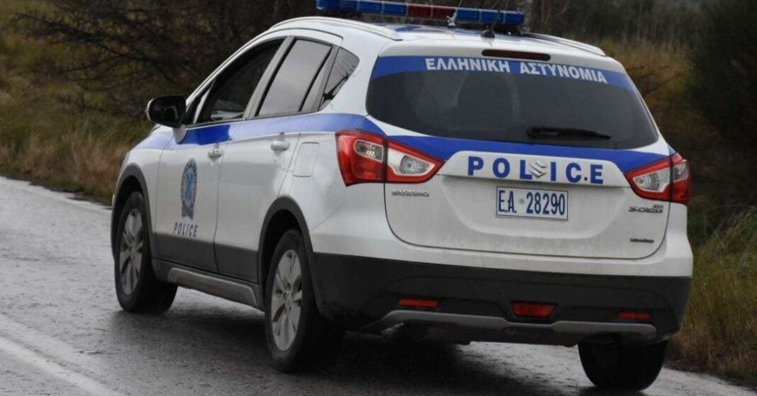 Πακιστανός θετικός στον κορωνοϊό το είχε «σκάσει» από τα κρατητήρια της Αστυνομικής Διεύθυνσης Ηλείας! αστυνομια περιπολικο ελας