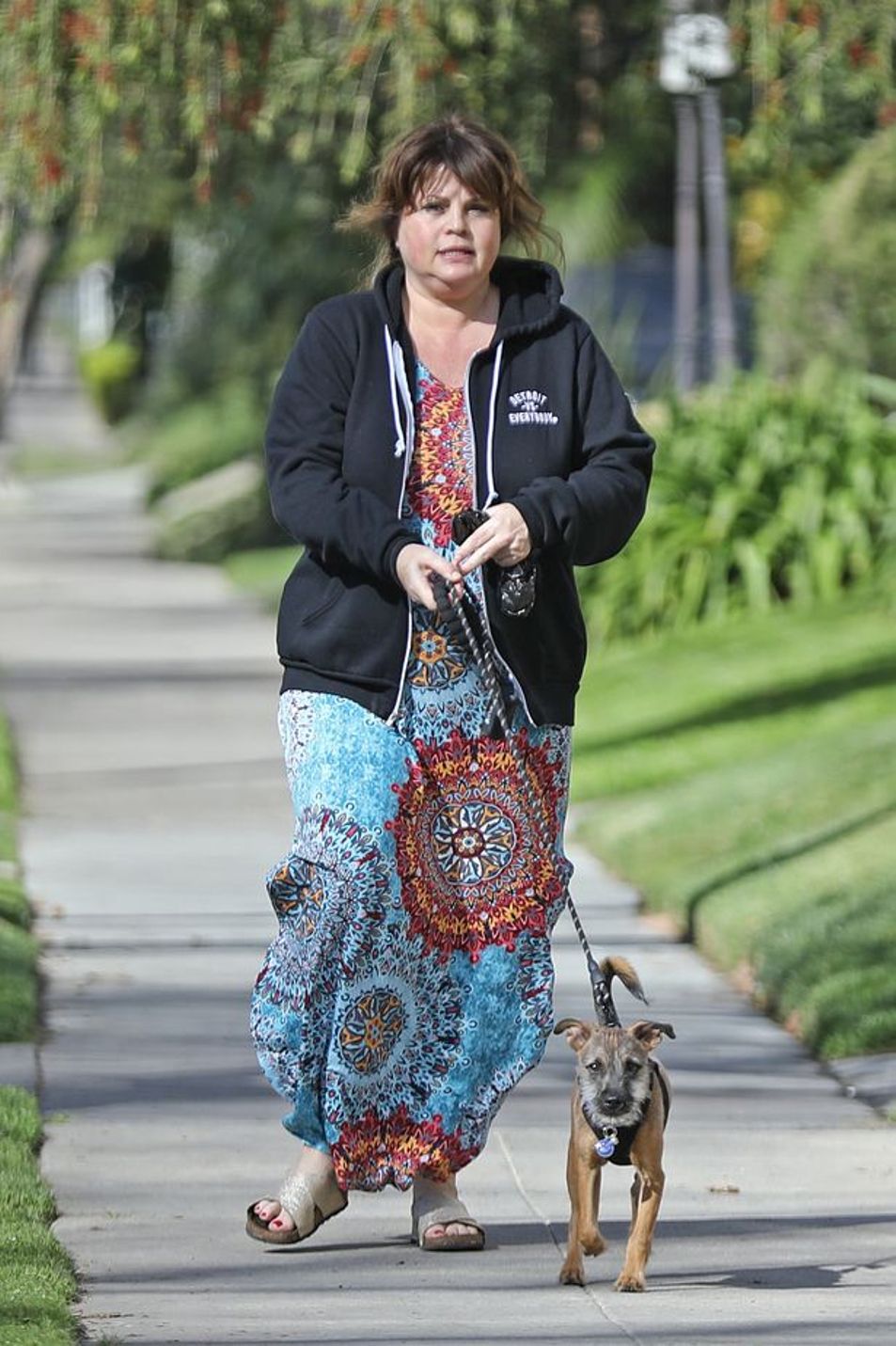 Yasmine-Bleeth-51-makes-a-rare-public-outing-as-she-takes-her-pet-dog