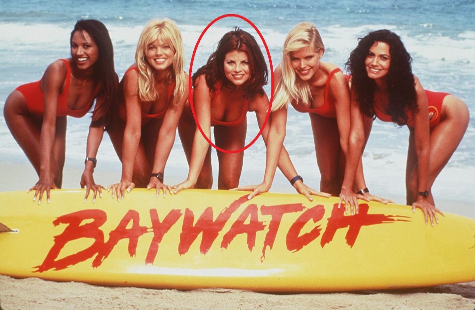 yasmine bleeth στο κέντρο του baywatch