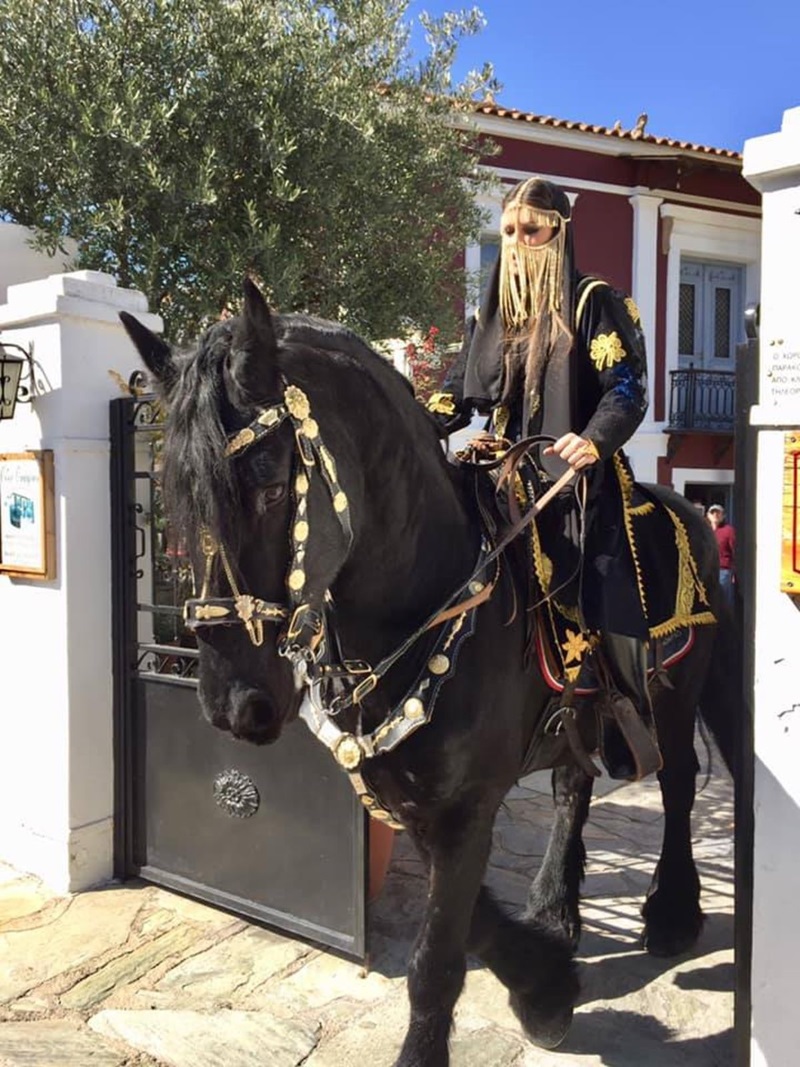 ΤΥΡΝΑΒΟΣ ΚΑΡΝΑΒΑΛΙ