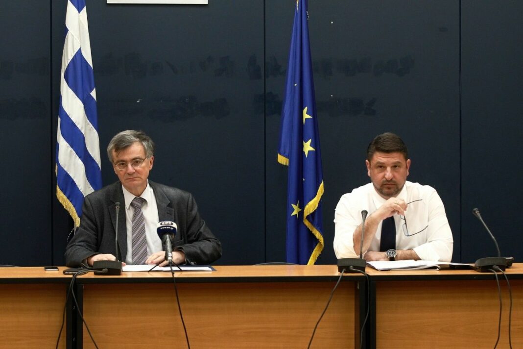 Ζωντανά η ενημέρωση από τους Σ. Τσιόδρα και Ν. Χαρδαλιά για τη πορεία της πανδημίας ΤΣΙΟΔΡΑΣ ΧΑΡΔΑΛΙΑΣ