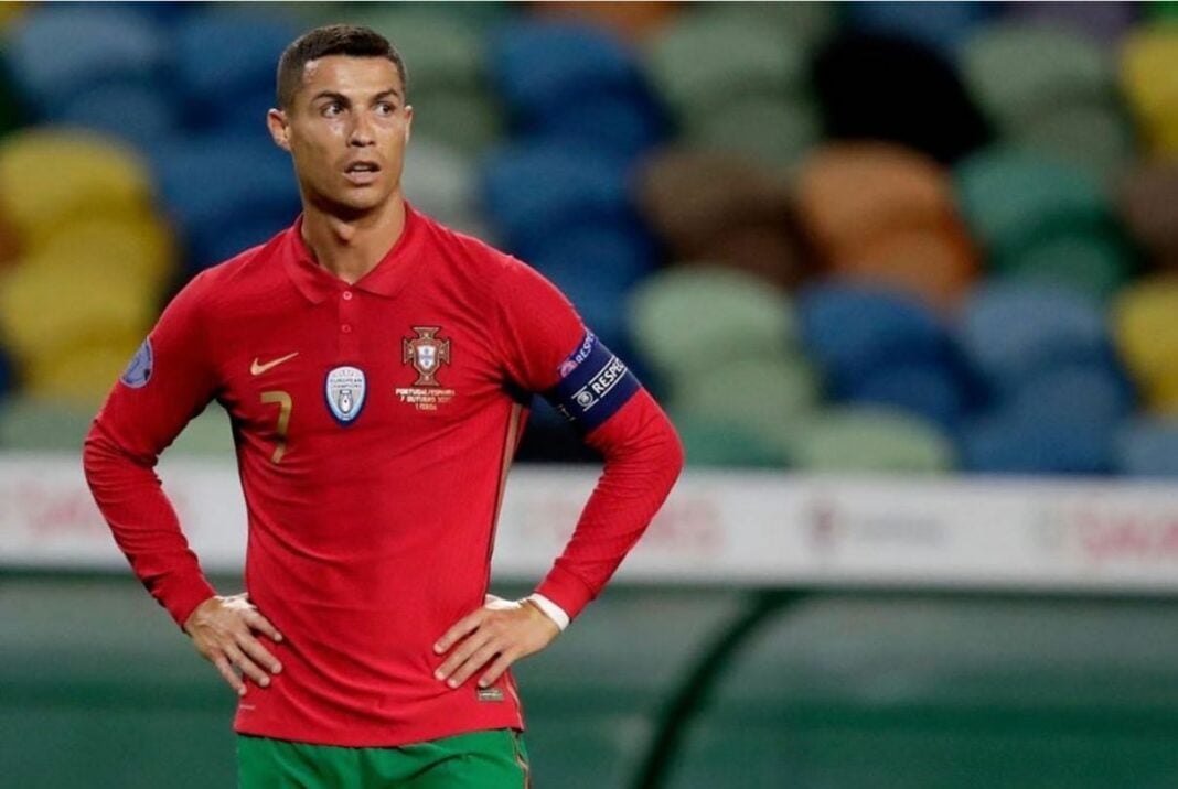 Κριστιάνο Ρονάλντο / 8etikos Ston Korwnoio Kai O Kristiano Ronalnto Newsbreak - Ο κριστιάνο ρονάλντο με τα γκολ που πέτυχε κόντρα στην ουγγαρία , έφτασε τα 11 τέρματα στα euro και έγινε ο πρώτος σκόρερ όλων των εποχών στα.