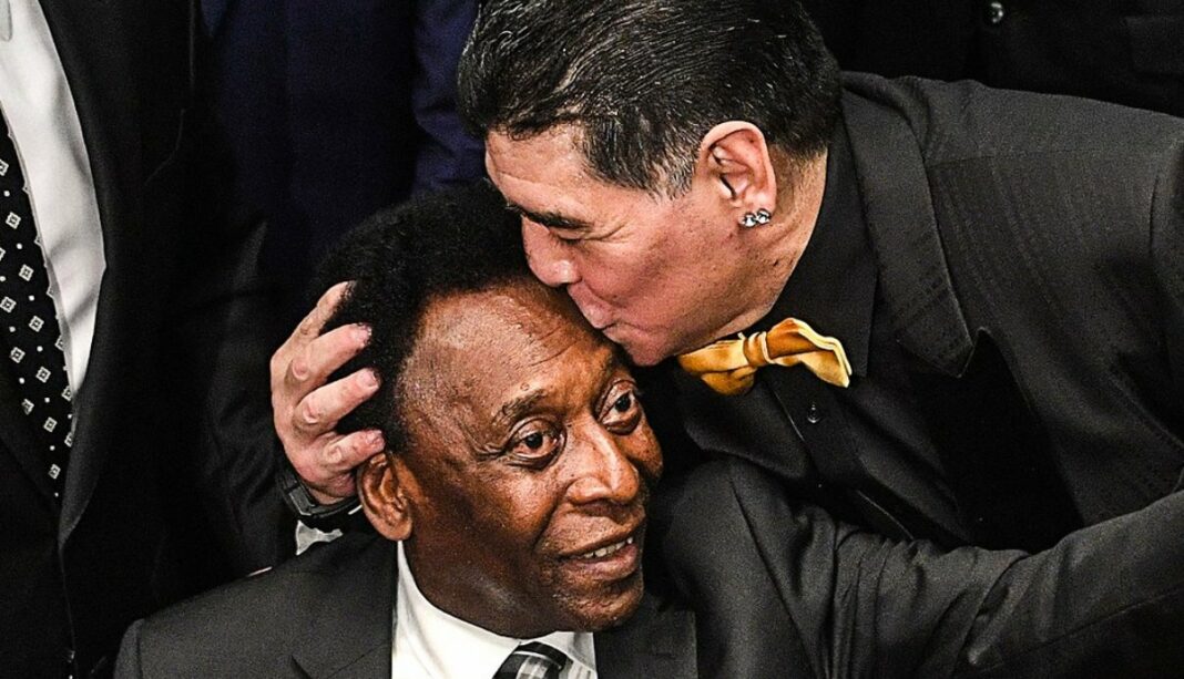 https://www.newsbreak.gr/wp-content/uploads/2020/11/maradona-pele-1068x613.jpg