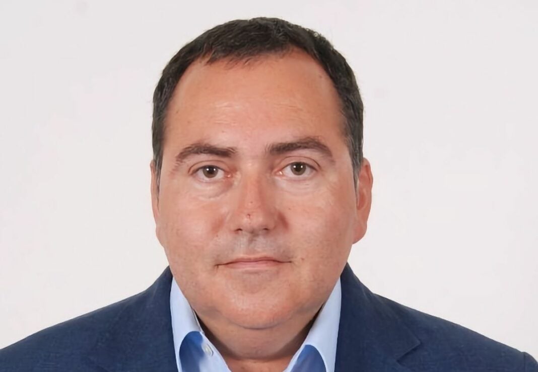 Παραιτήθηκε σκηνοθέτης από μέλος της ΝΔ με «βέλη» κατά Μενδωνη: Έλλειψη διαφάνειας και ευθιξίας Γερογιάννης