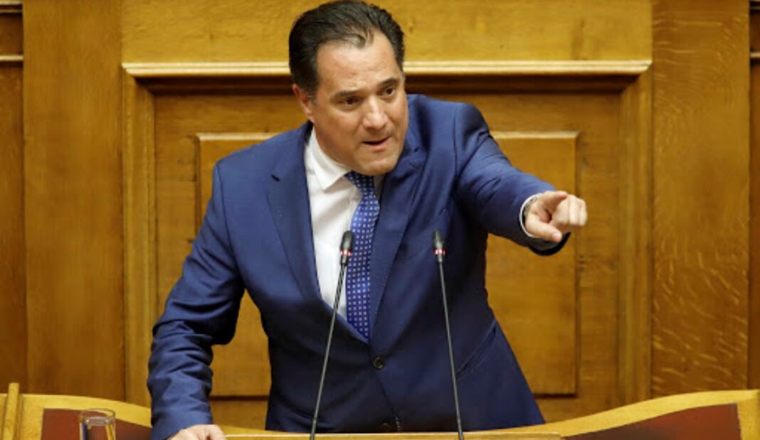 Νέες χυδαιότητες Άδωνι: Η Ελλάδα θα καταστραφεί λόγω των ανεμβολίαστων! (video) Άδωνις Βουλή