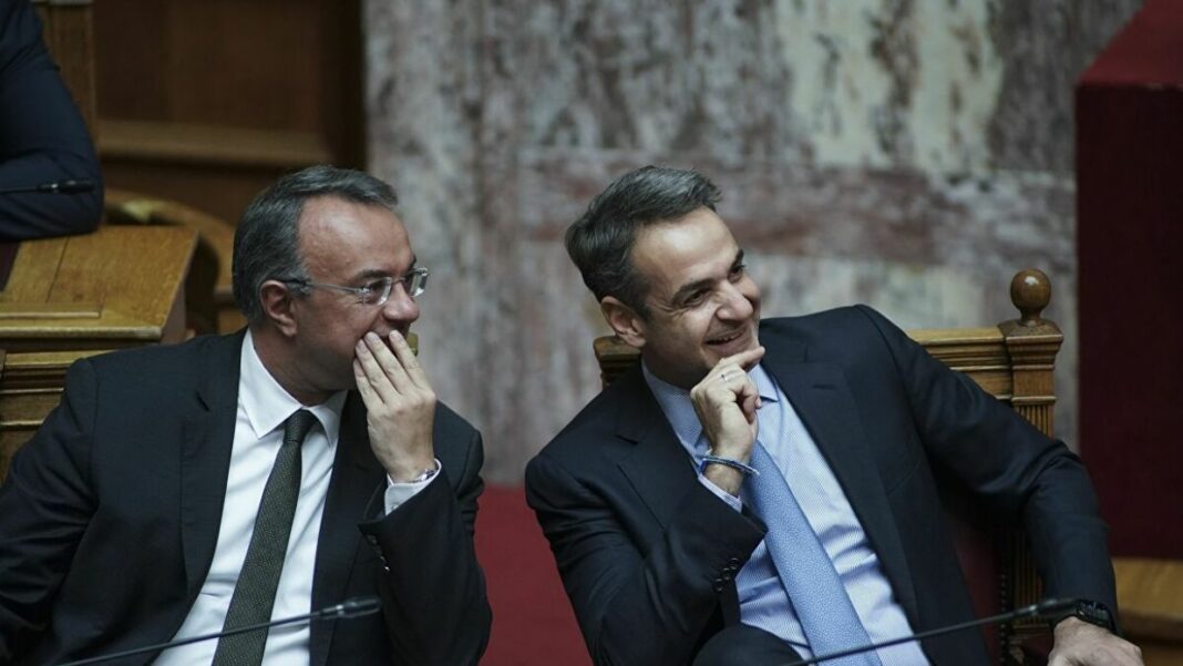 Δεν πάνε καλά οι άνθρωποι: Με ύφεση στο 8,2% και η κυβέρνηση πανηγυρίζει, επειδή δεν έφτασε στο 10,5%!
