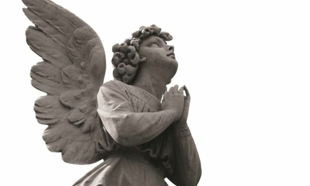 Δυστυχώς δεν τα κατάφερε ο μικρός Ζαχαρίας... άγαλμα
