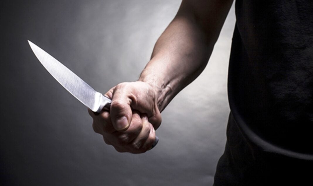 Ρομά επιτέθηκαν με μαχαίρι σε φοιτητές στην Πάτρα για να τους ληστέψουν μαχαίρι
