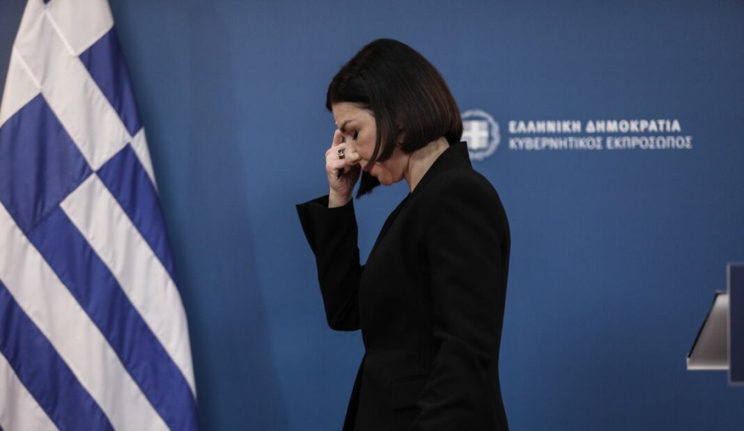 Η Πελώνη πολιτικοποιεί το θέμα των πρακτικών της Επιτροπής, αλλά «η δημοσίευσή τους θα πολιτικοποιούσε τη συζήτηση»! πελώνη