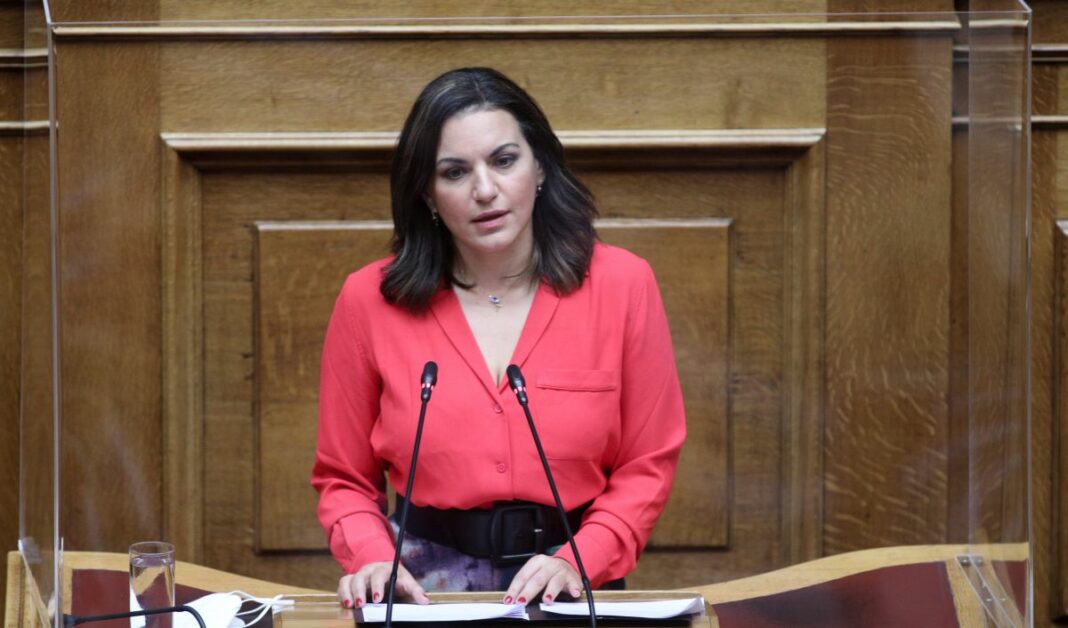 Κεφαλογιάννη: Σε ποια σημεία διαφωνώ με τον νόμο για την συνεπιμέλεια Κεφαλογιάννη