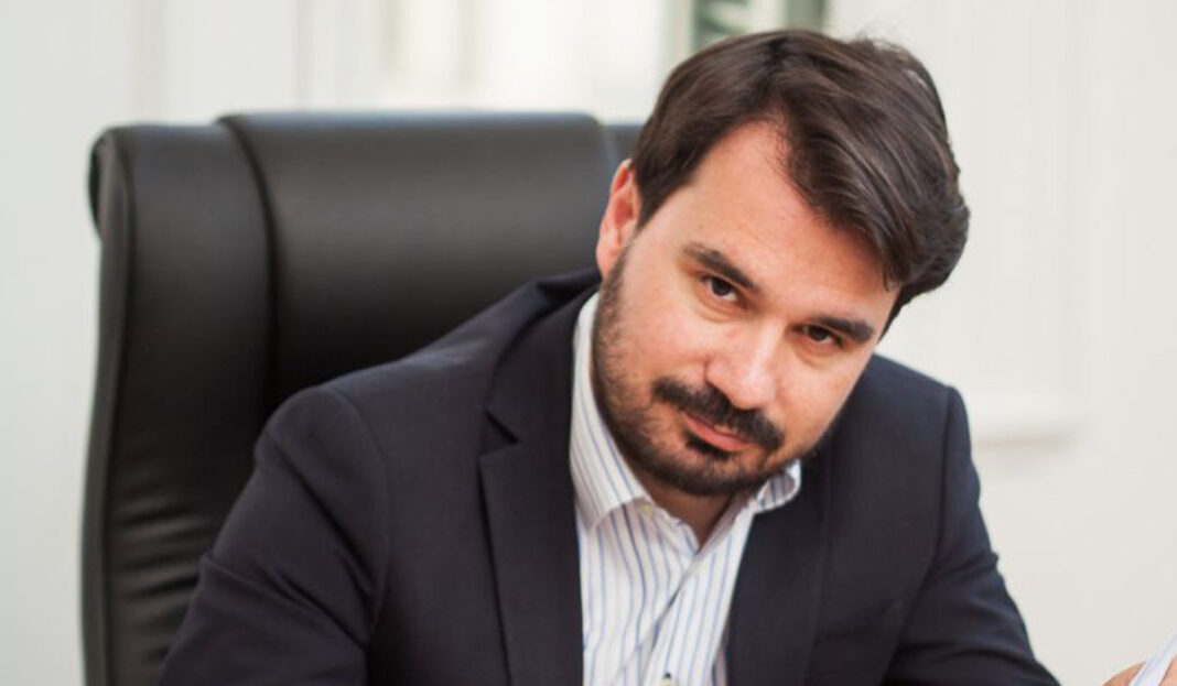 Ανδρέας Παπαμιμίκος: «Ο Καραμανλής αποτελεί ένα διαχρονικό πολιτικό κεφάλαιο για την πατρίδα μας»