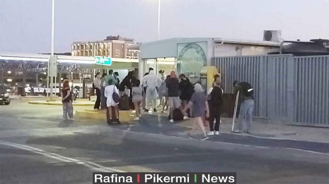 Συναγερμός στο λιμάνι της Ραφήνας: Δεκάδες κρούσματα σε πλοίο από τον Ίο!