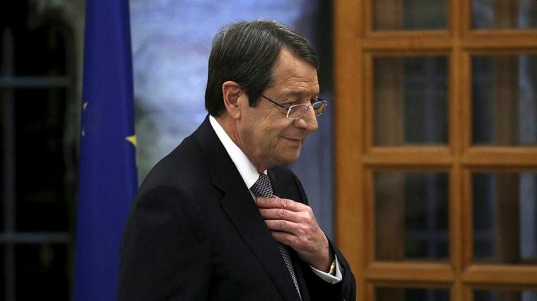 «Δεν ξεχνώ» με show και... όπα nb anastasiadis