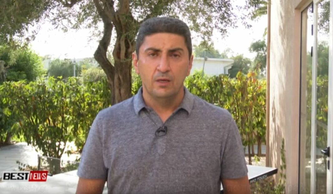 Πλήρης αποποίηση ευθυνών από τον Αυγενάκη για την υπόθεση Ιακωβίδη Αυγενάκης