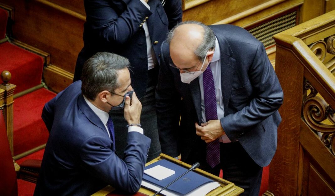 Ανήθικο κόλπο με τις συντάξεις Μητσοτάκης Χατζηδάκης