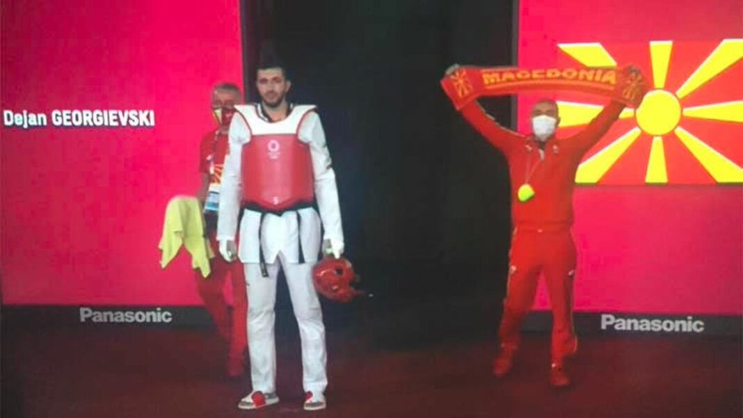 Μας γλεντάνε οι Σκοπιανοί! nb olympiakoi agones japan skopianoi macedonia