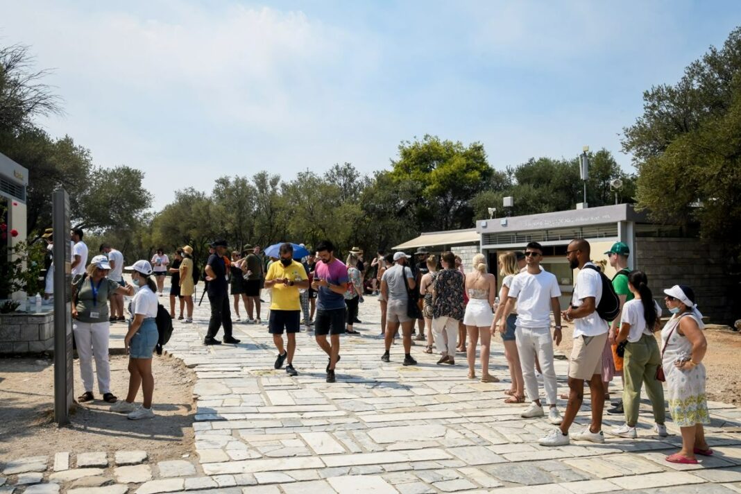 Στα 3.628 τα νέα κρούσματα και 22 θάνατοι το τελευταίο 24ωρο, στους 344 οι διασωληνωμένοι! athina touristes