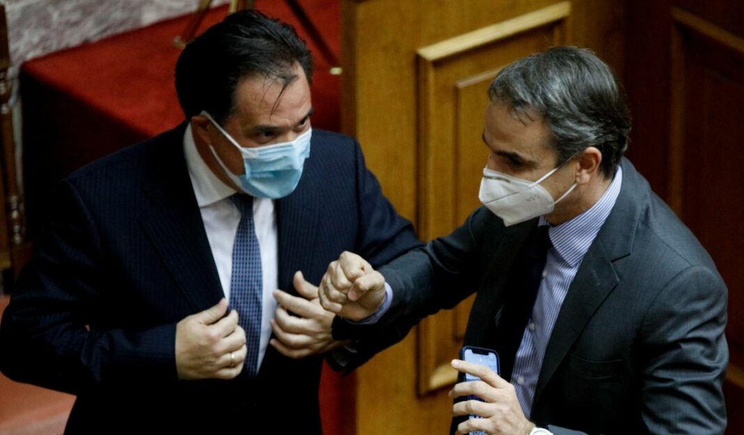 Η φαλκίδευση του πολιτεύματος... Δεν μιλάτε σε κακοποιούς, κύριοι Άδωνις Μητσοτάκης
