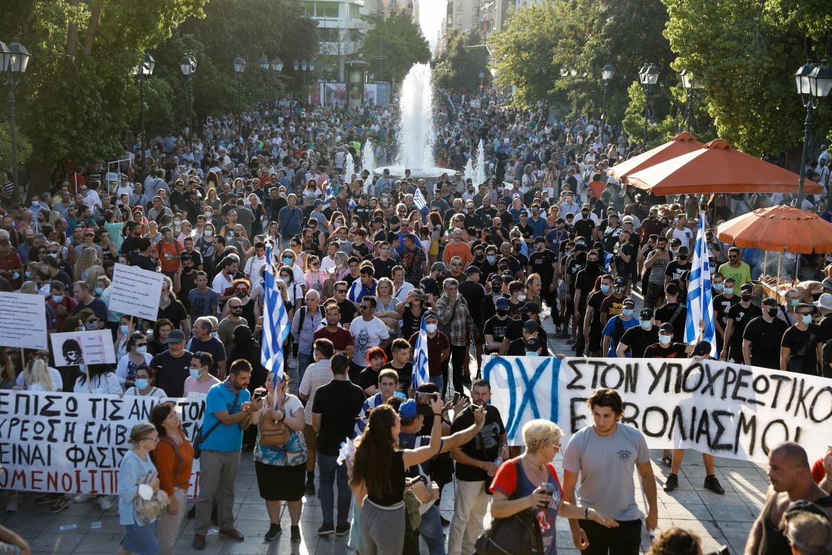 nb syntagma sygkentrosi ypohreotikotita2