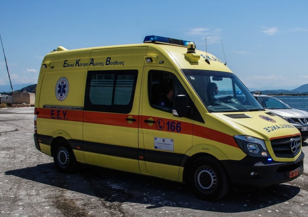 Κέρκυρα: «Έσβησε» περιμένοντας το ασθενοφόρο που άργησε 45 λεπτά... EKAB