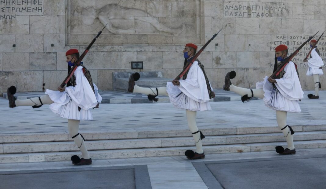 τσολιάδες εύζωνοι