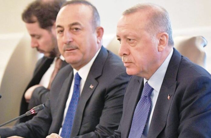 Ταγίπ Ερντογάν: Με... λάδωμα είπε το «ναι» στη Συμφωνία των Παρισίων για το κλίμα!
