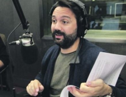 Νέος έρωτας στη showbiz: Αυτοί οι δημοσιογράφοι είναι ζευγάρι! kakousis