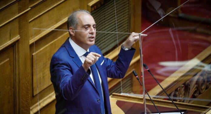 Βελόπουλος: «Ο πρωθυπουργός έριξε αλλού τις ευθύνες»
