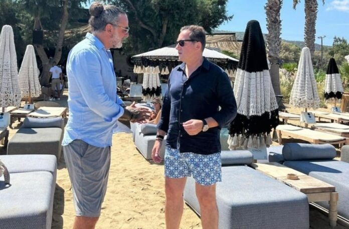 Ο Στέλιος Πέτσας... Next Ksaplostra Model!