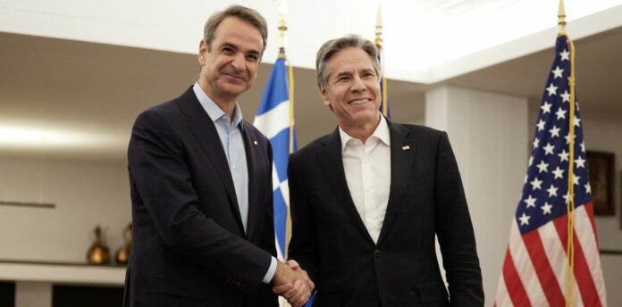 Τελεσίγραφο Μπλίνκεν σε Μητσοτάκη για νέα όπλα στην Ουκρανία! Η αλήθεια πίσω από τη χλιδή και τα χαμόγελα.