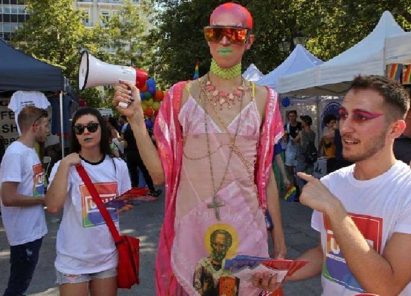 Να υιοθετήσουν τώρα!