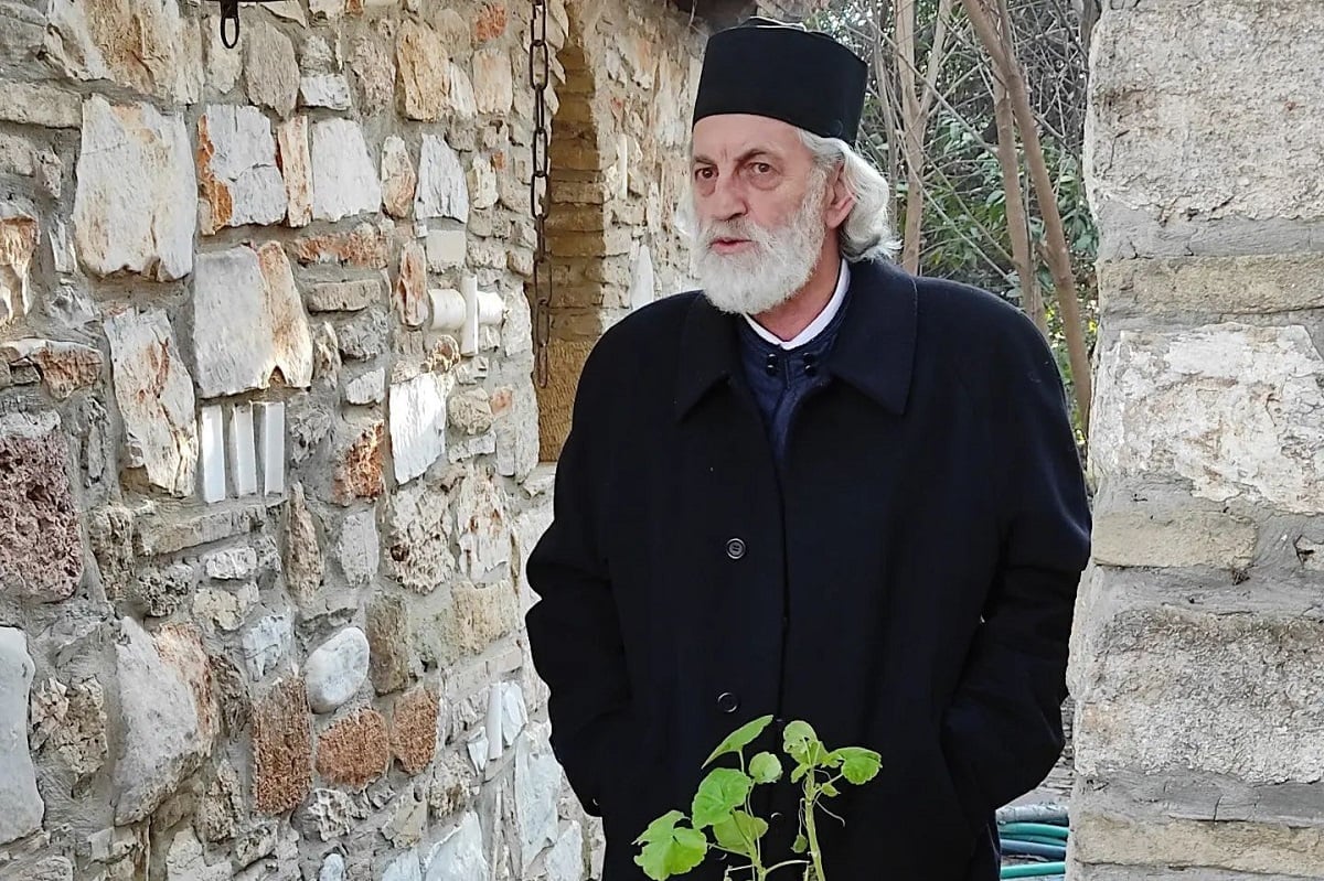 Ηθοποιοί με ράσα: Από τον Ζαλμα στον Γκοτσοπουλο και από το Άγγιγμα Ψυχής στον Αγιο Έρωτα 13 %CF%865 %CE%9C%CE%B9%CF%87%CE%AC%CE%BB%CE%B7%CF%82 %CE%91%CE%B5%CF%81%CE%AC%CE%BA%CE%B7%CF%82 %CE%A3%CE%B1%CF%83%CE%BC%CF%8C%CF%82