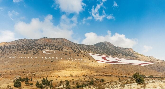 Στο σφυρί οι περιουσίες των Κυπρίων στα Κατεχόμενα!
