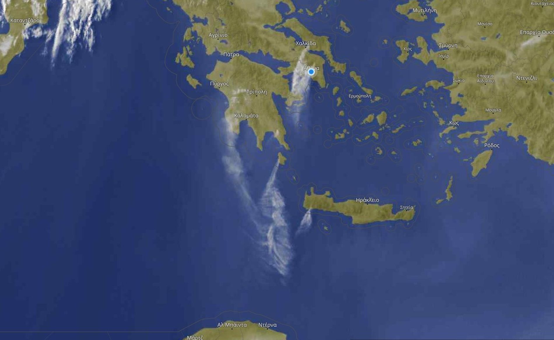 Η πορεία του καπνού από τις τέσσερις μεγάλες φωτιές