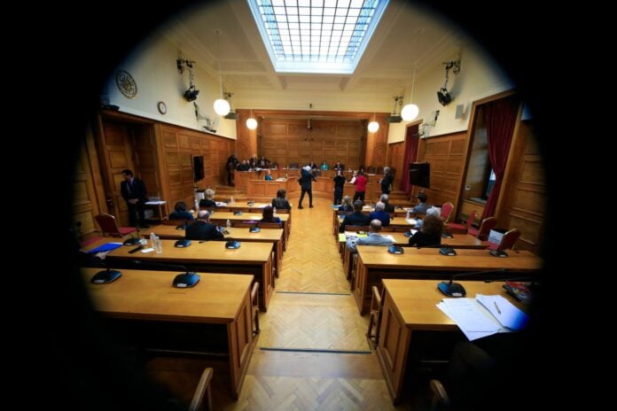  Η ΝΔ αθώωσε τους βουλευτές της. Απέρριψε τη μήνυση Καρυστιανού.