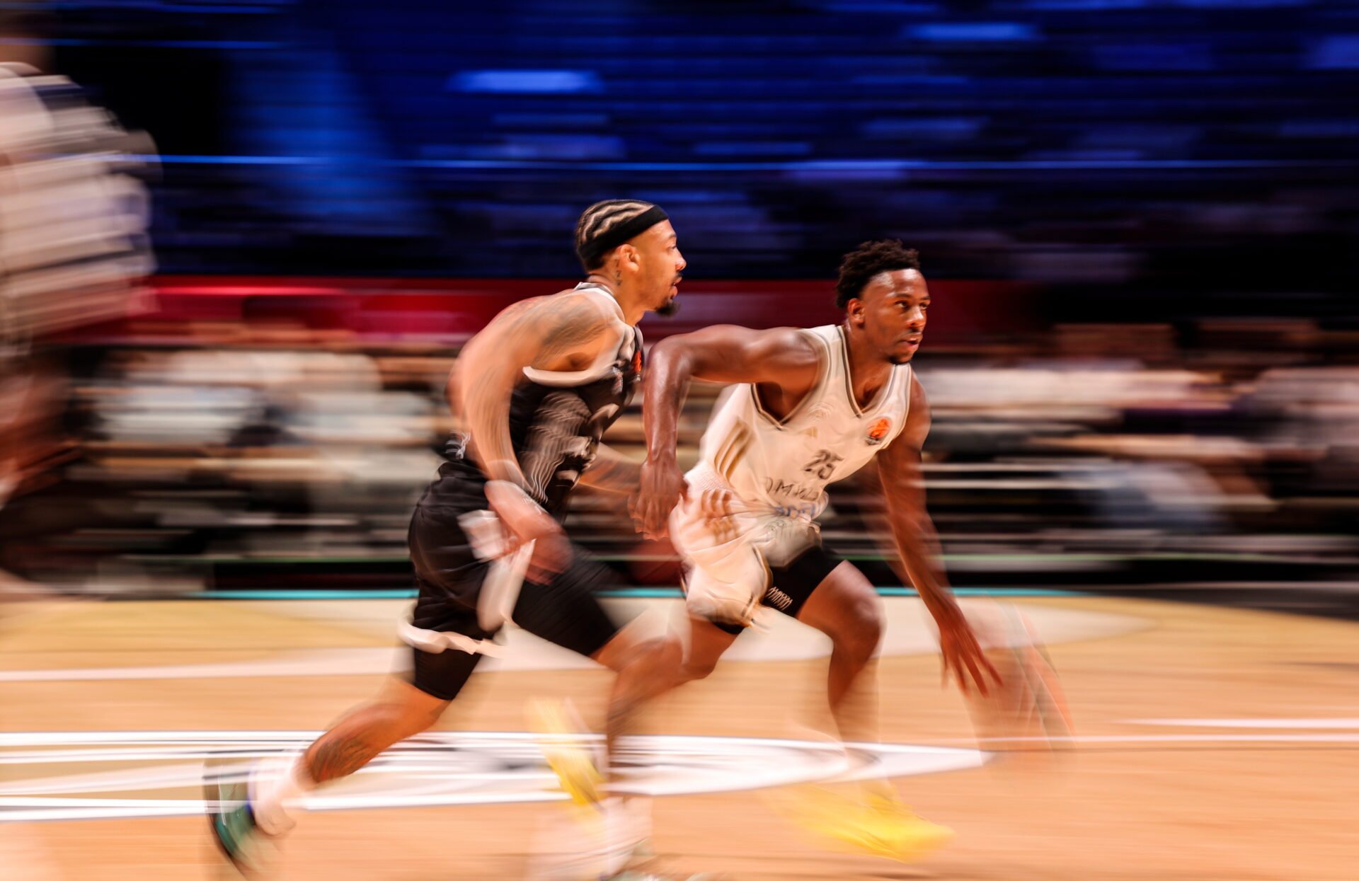 Γιατί οι ομάδες της Euroleague σκέφτονται να μεταφέρουν σε άλλες χώρες ή πόλεις τους αγώνες τους