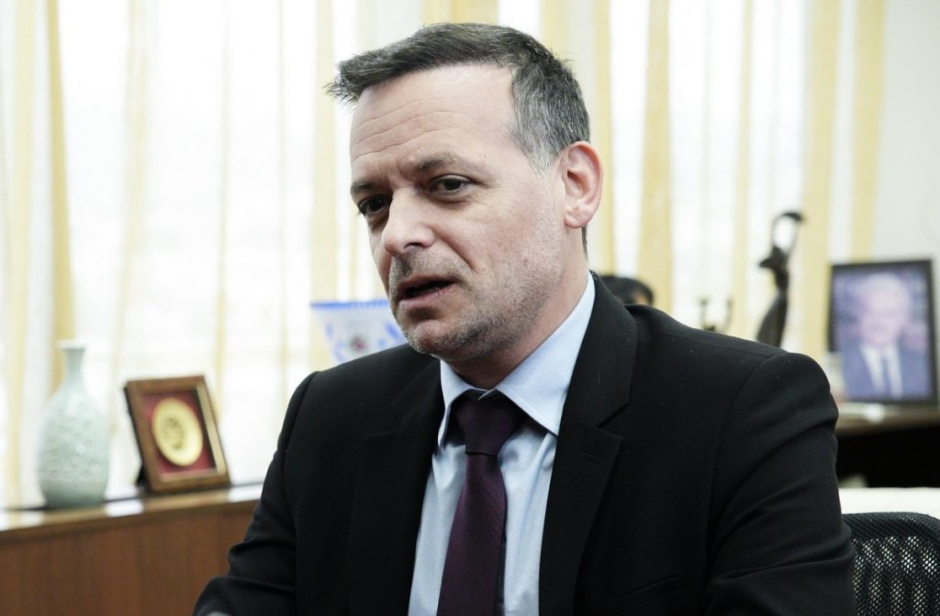 Δήμος Αθηναίων: «Καταιγίδα» Δούκας!