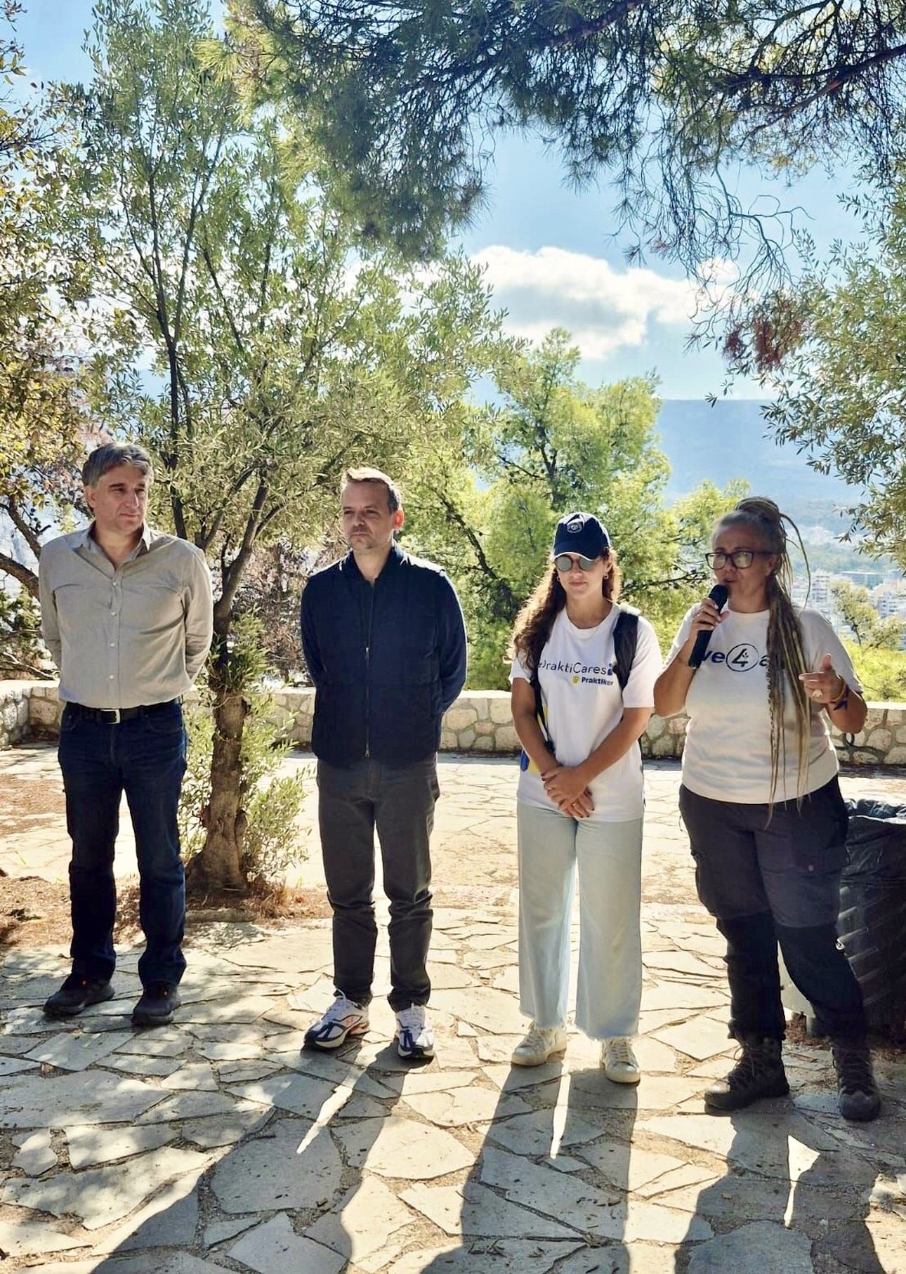 Γιώργος Αποστολόπουλος, Χάρης Δούκας