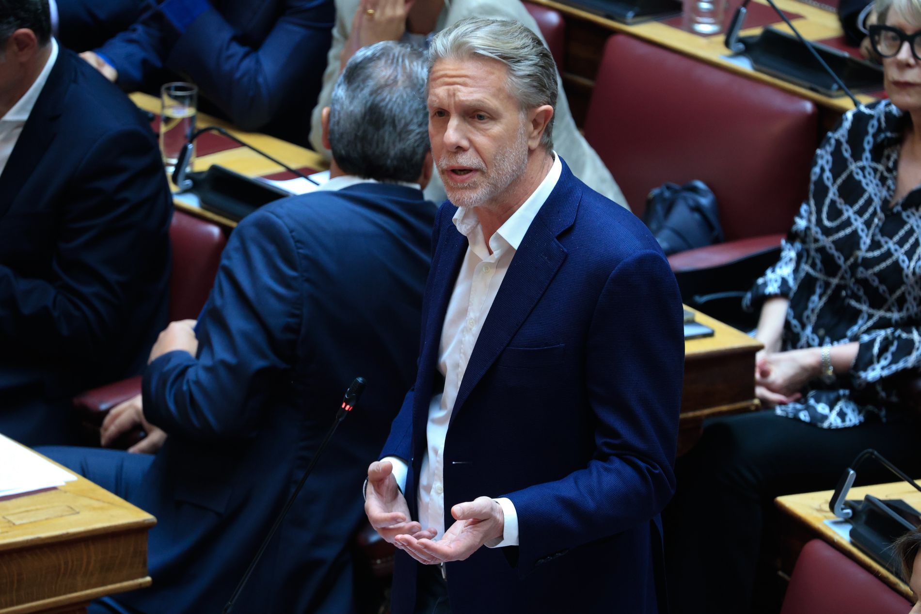 Μια τσίχλα για τον κύριο Γερουλάνο