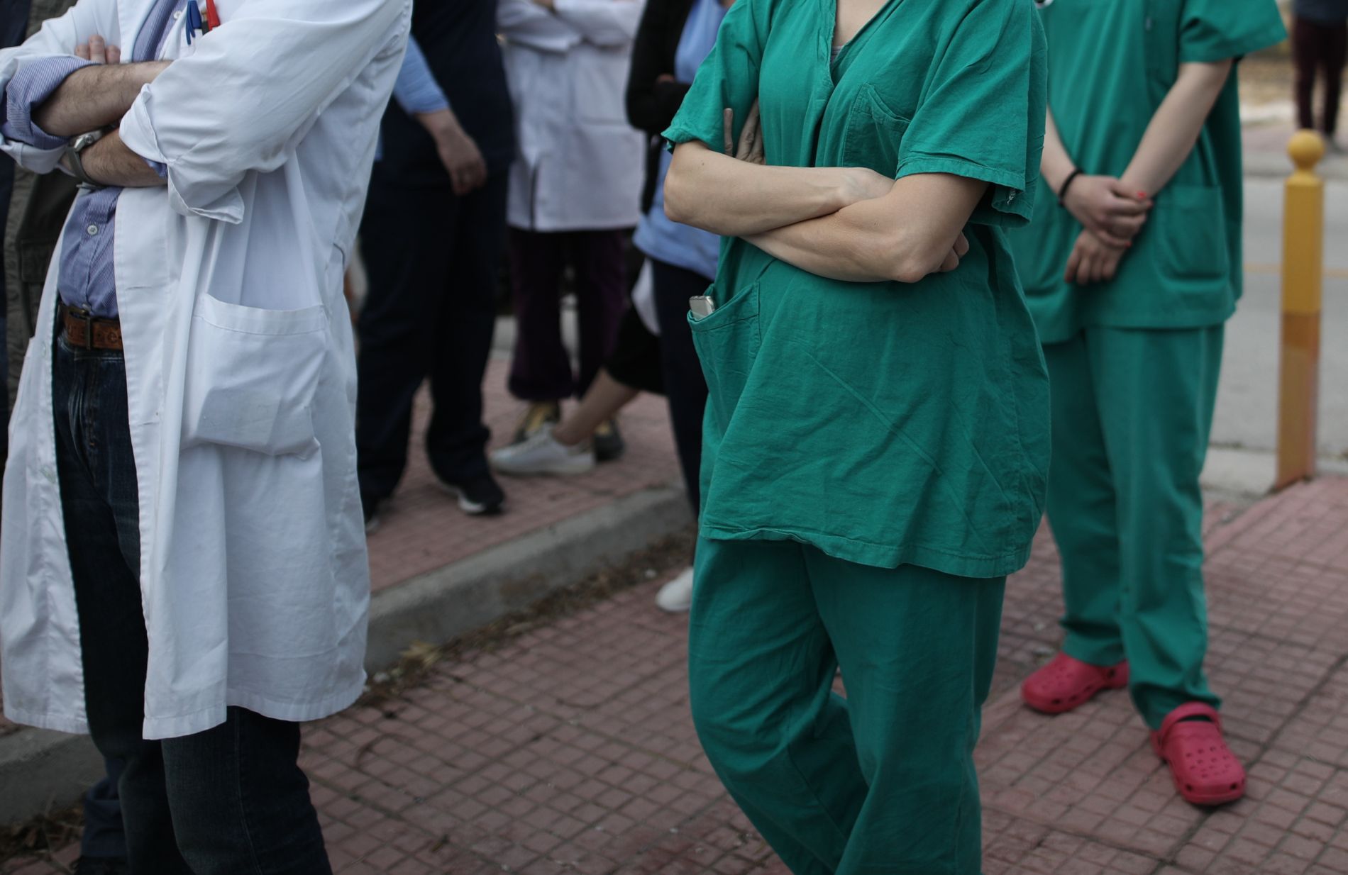 Είναι ή δεν είναι φωτογραφική η διάταξη για «γαλάζιους» συνδικαλιστές ιατρούς στο ερανιστικό νομοσχέδιο για το ΕΣΥ;