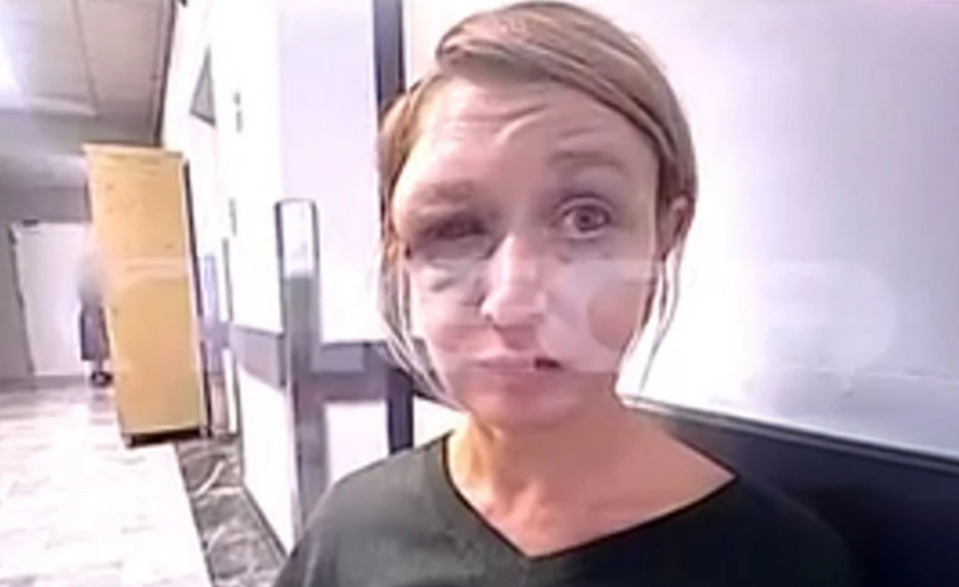 Κορωπί: Συγκλονίζει φίλη της 40χρονης – «Δεν ξέρει ότι η κανονική αγάπη δεν πονάει, θα τον αθωώσει πανηγυρικά»