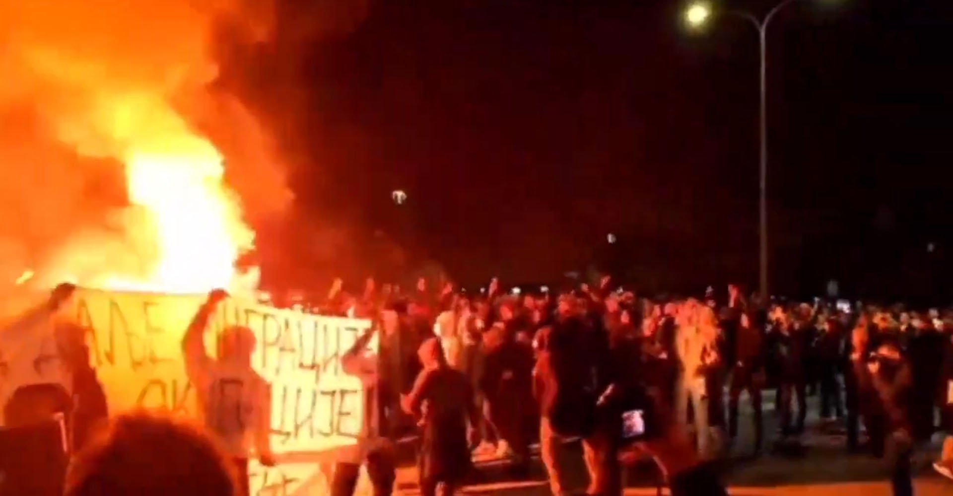 Αντιτουρκικές διαδηλώσεις ξέσπασαν στο Μαυροβούνιο