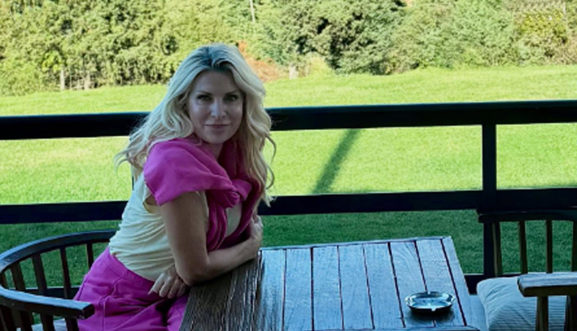 Στα Τζουμέρκα γιορτάζει τα γενέθλιά της η Μενεγάκη