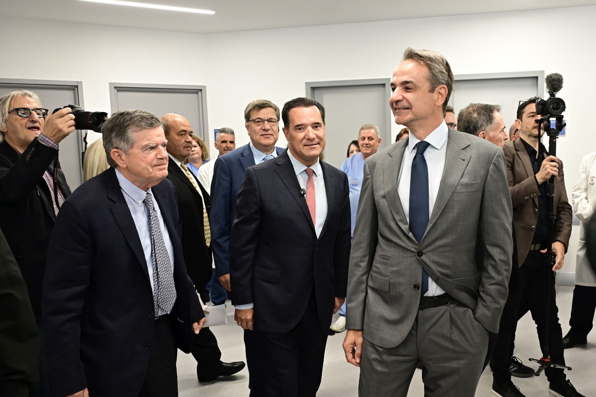 Μητσοτάκης, Γεωργιάδης, Αττικόν