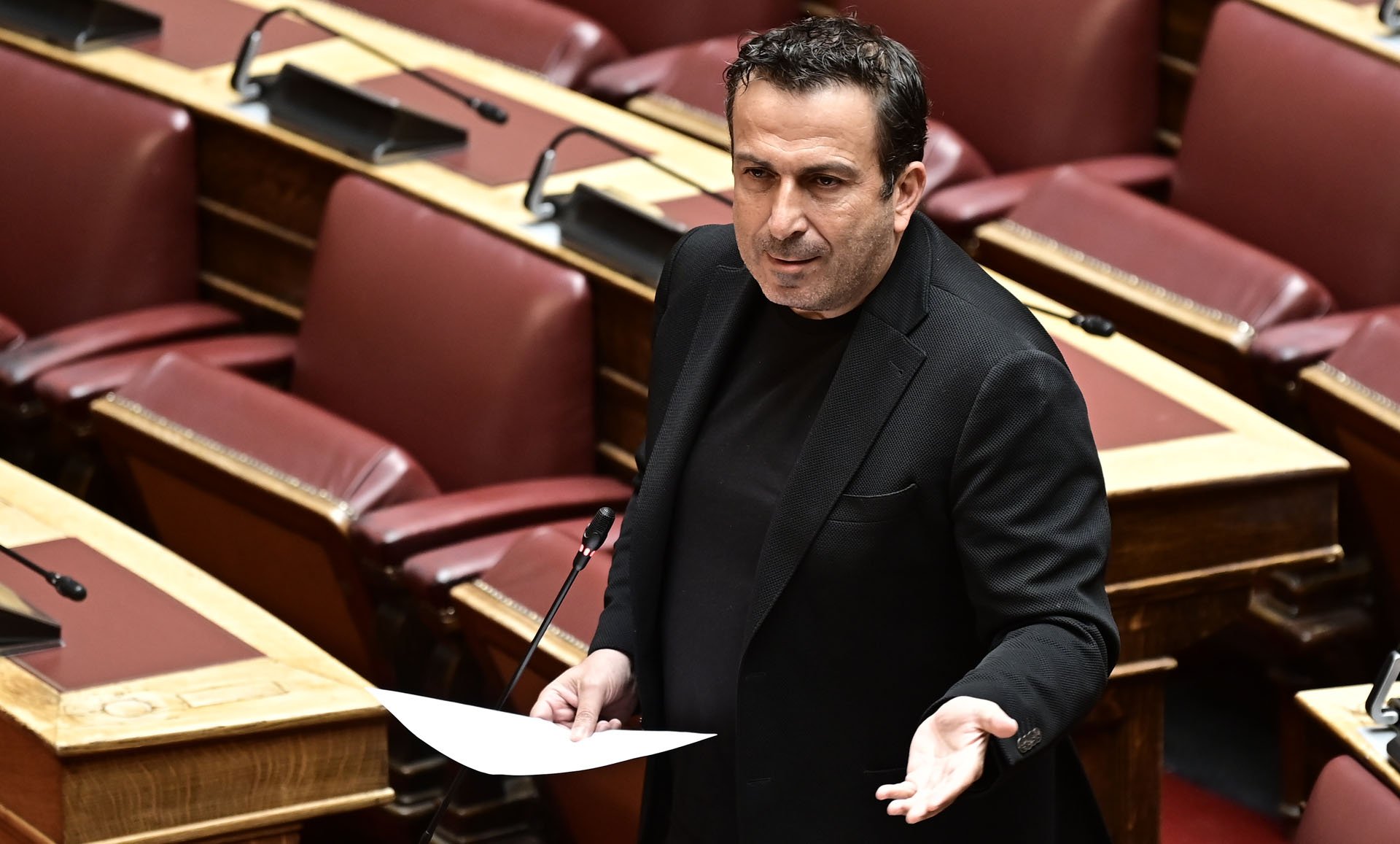 «Αντίο μάνα…»: Θρήνος για τον βουλευτή του ΠΑΣΟΚ, Στέφανο Παραστατίδη