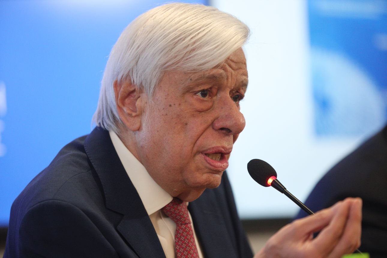 Προειδοποίηση Παυλόπουλου για την πενταμερή: Μειοδοσία ή Χάγη για κυριαρχία!