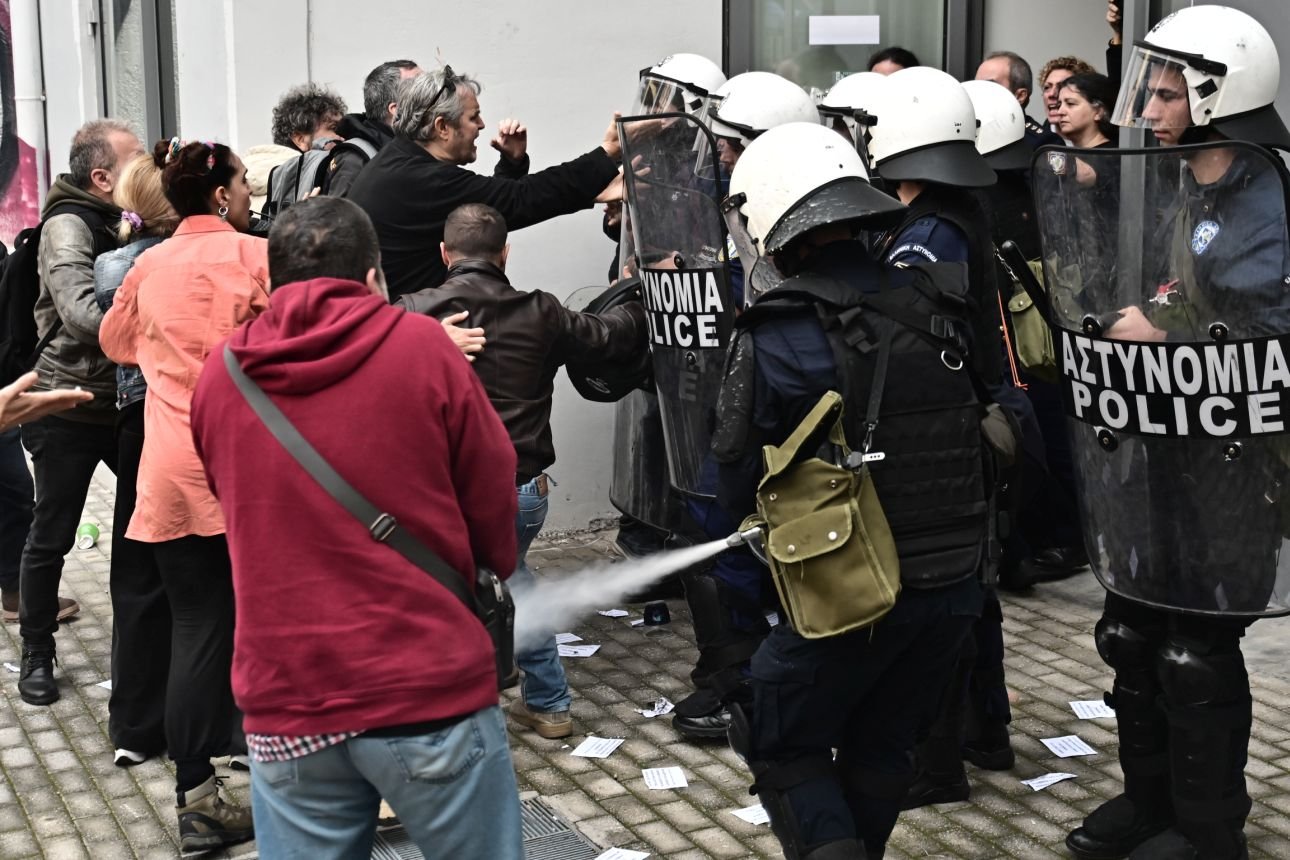Χημικά ξύλο γονείς εκπαιδευτικοί ΜΑΤ 